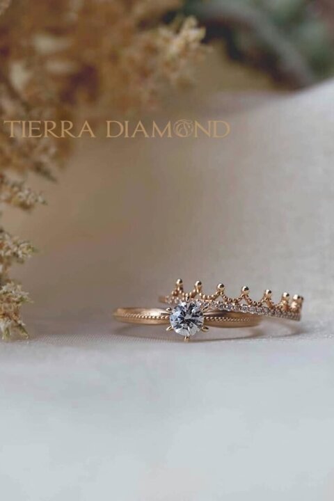 Mẫu Nhẫn Vàng Vương Miện - phong cách mới cho các nàng